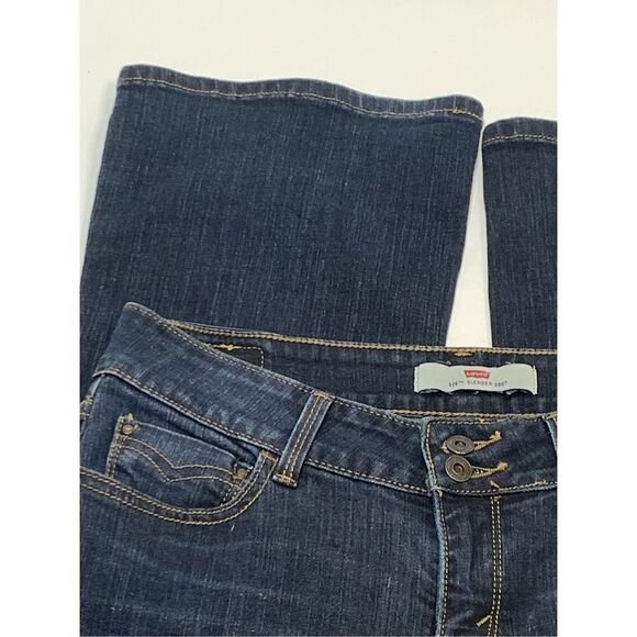 Levi's Women's Five Pocket Style Denim 526 Slender Boot Jeans Blue Size 8 - Picture 2 of 9
